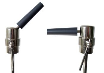 Wig stand with solid base