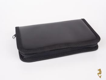 Wigmaker-Toolbag, filled