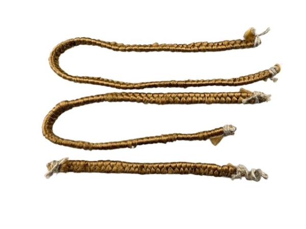 70 cm Angora-Krepp, ca. 7-8 mm breit